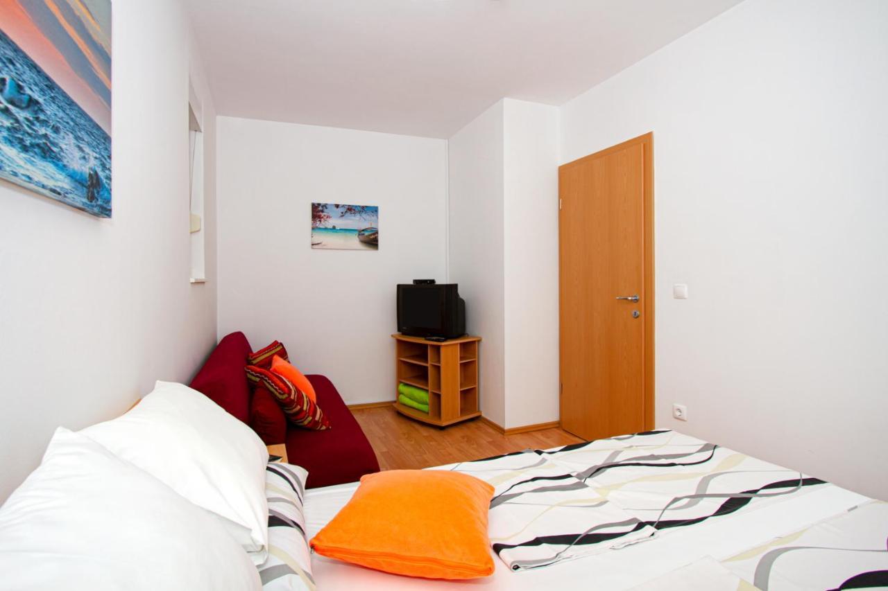 Villa Bianca Трогир Екстериор снимка