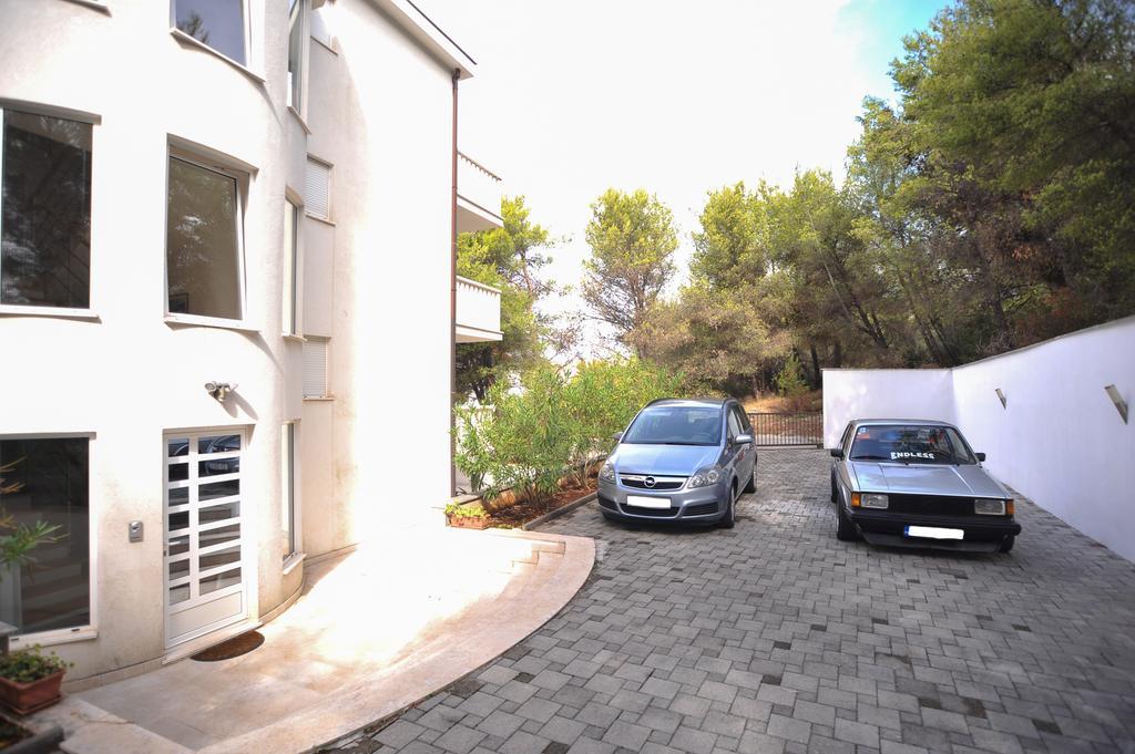 Villa Bianca Трогир Екстериор снимка
